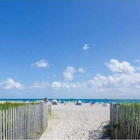 South Beach One Bedroom Condo With Parking Spot Майами-Бич Экстерьер фото